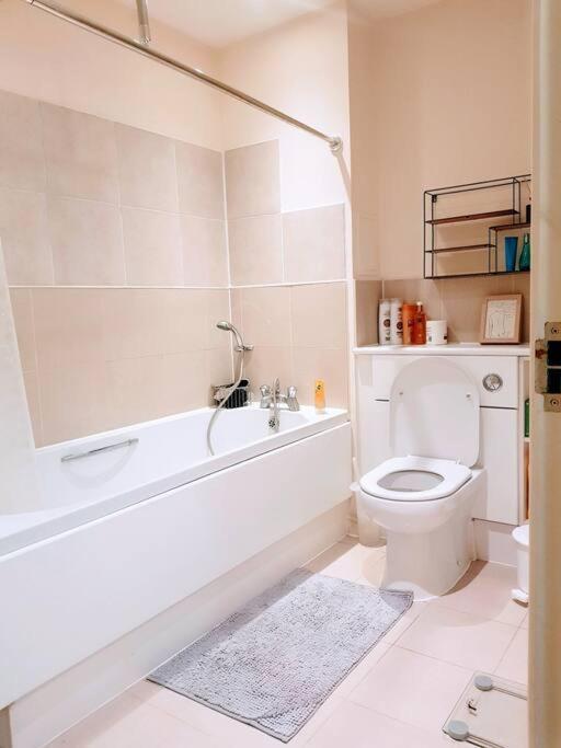 Central Spacious And Secure With A Double Bed Edgware Exterior foto
